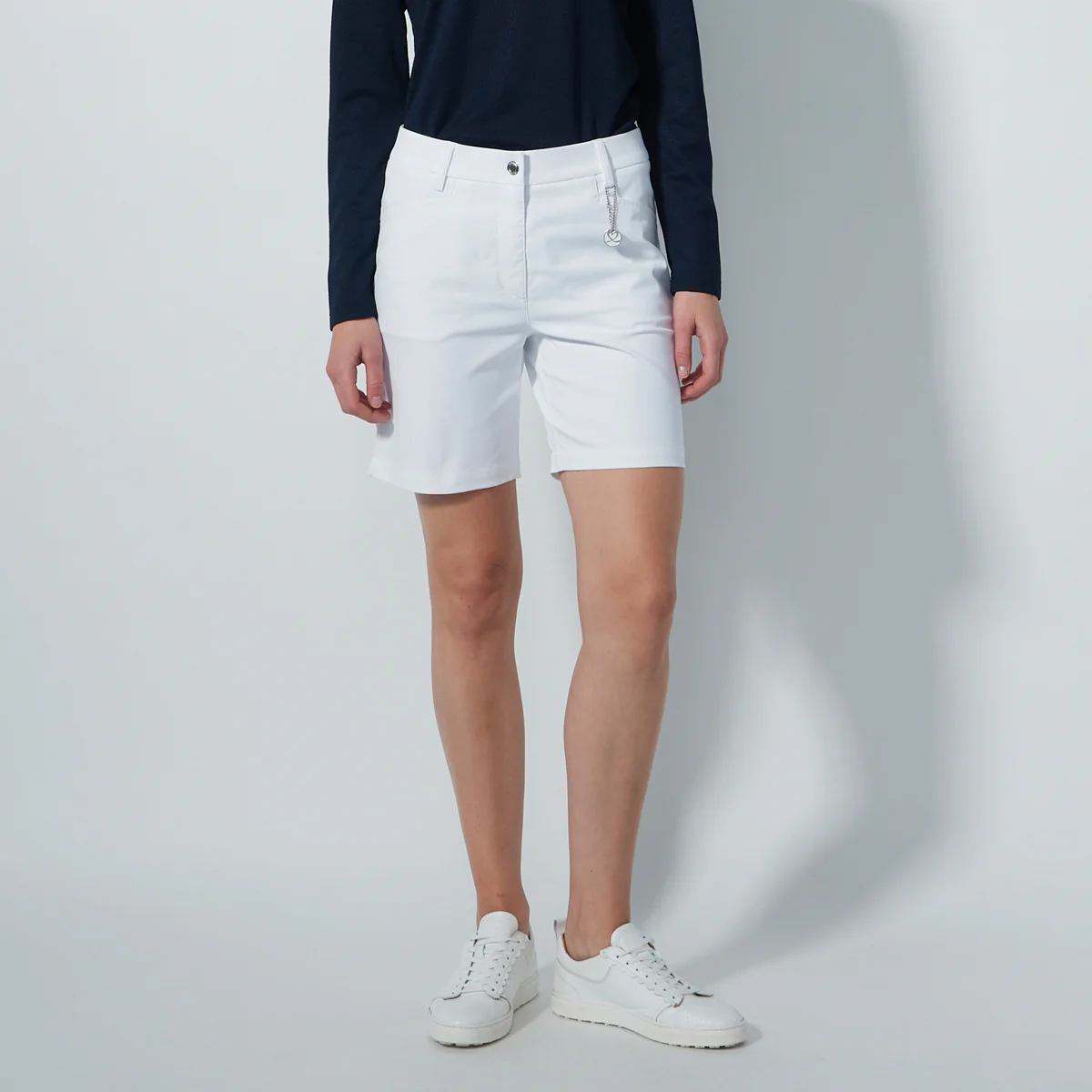Daily Sports Lyric V2 shorts - Dame